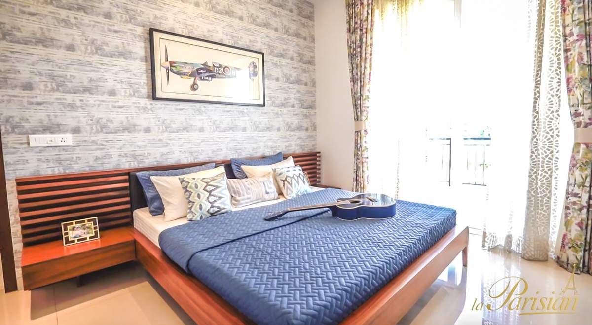 Ambika La Parisian construction and development